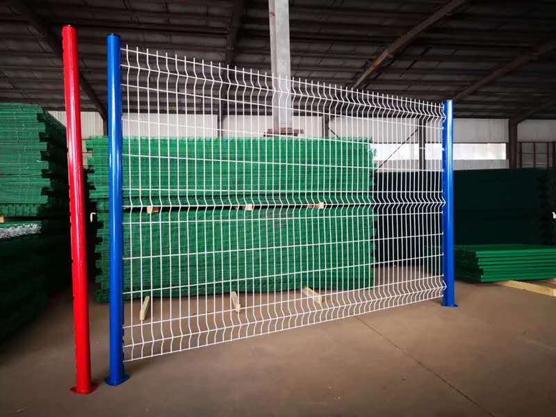 桃型柱护栏网图片5