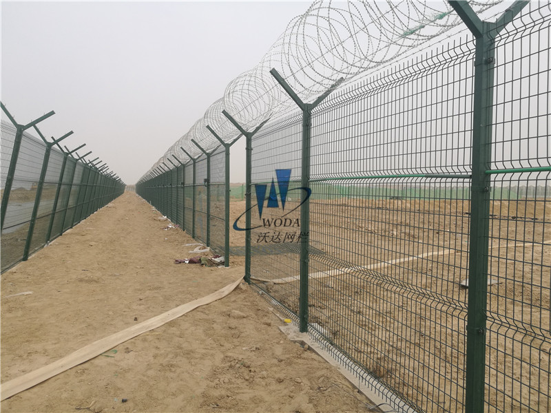 北京大兴机场飞行区钢筋网围界围栏图片2